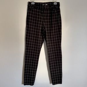 Old Navy Pixie High Rise Pants